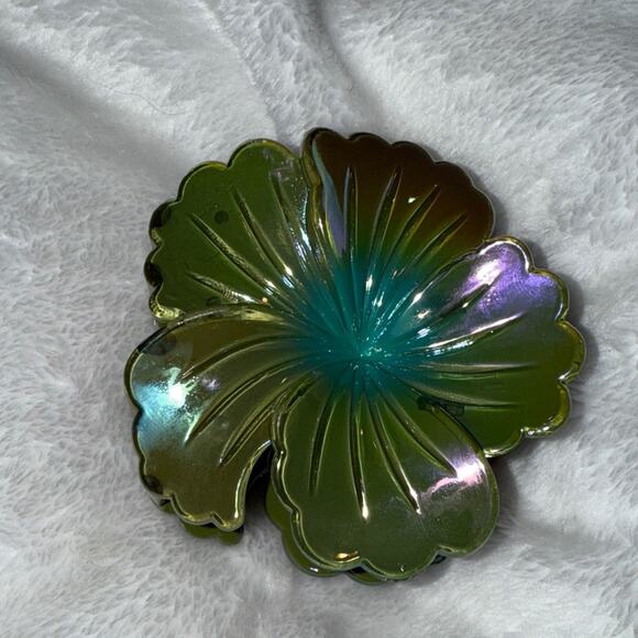 Green and Blue Floral claw barrette - Picture 3 of 3